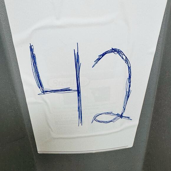 Le Chateau Gray Straight Leg Dress Pants Women’s Size 10 - Picture 9 of 9